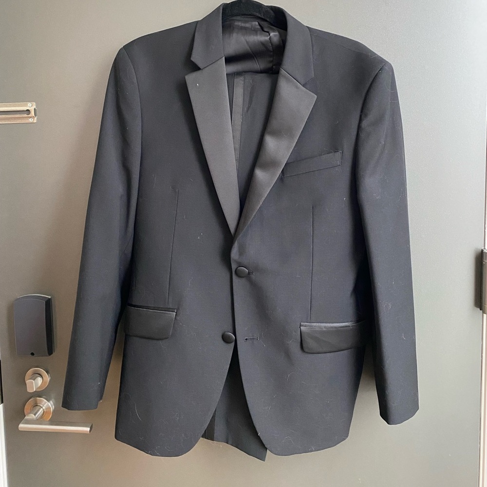 Tuxedo 38S TM Lewin